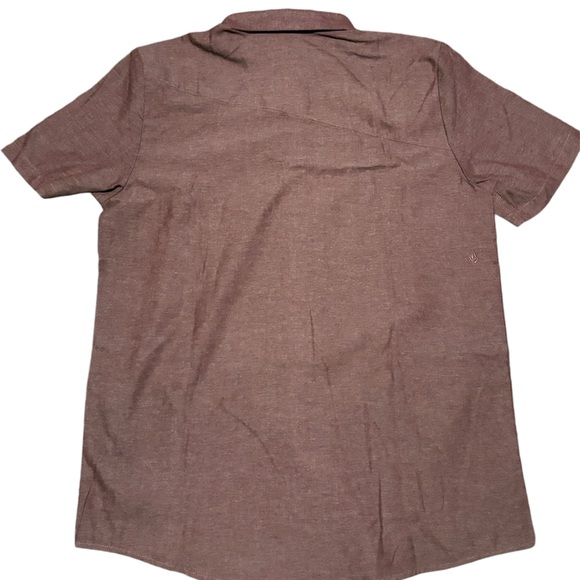 Volcom Moden-Fit Button-Up Shirt - Picture 2 of 3